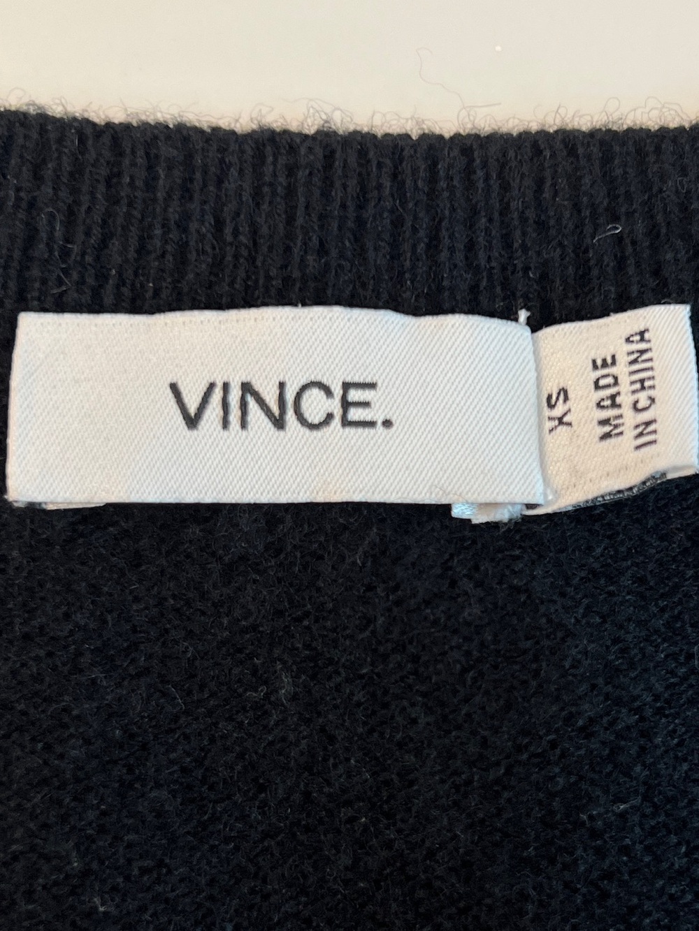 Vince Mixed Media V-Neck Tunic Sweater Wool Cashmere Silk Trim Black XS - Picture 6 of 9